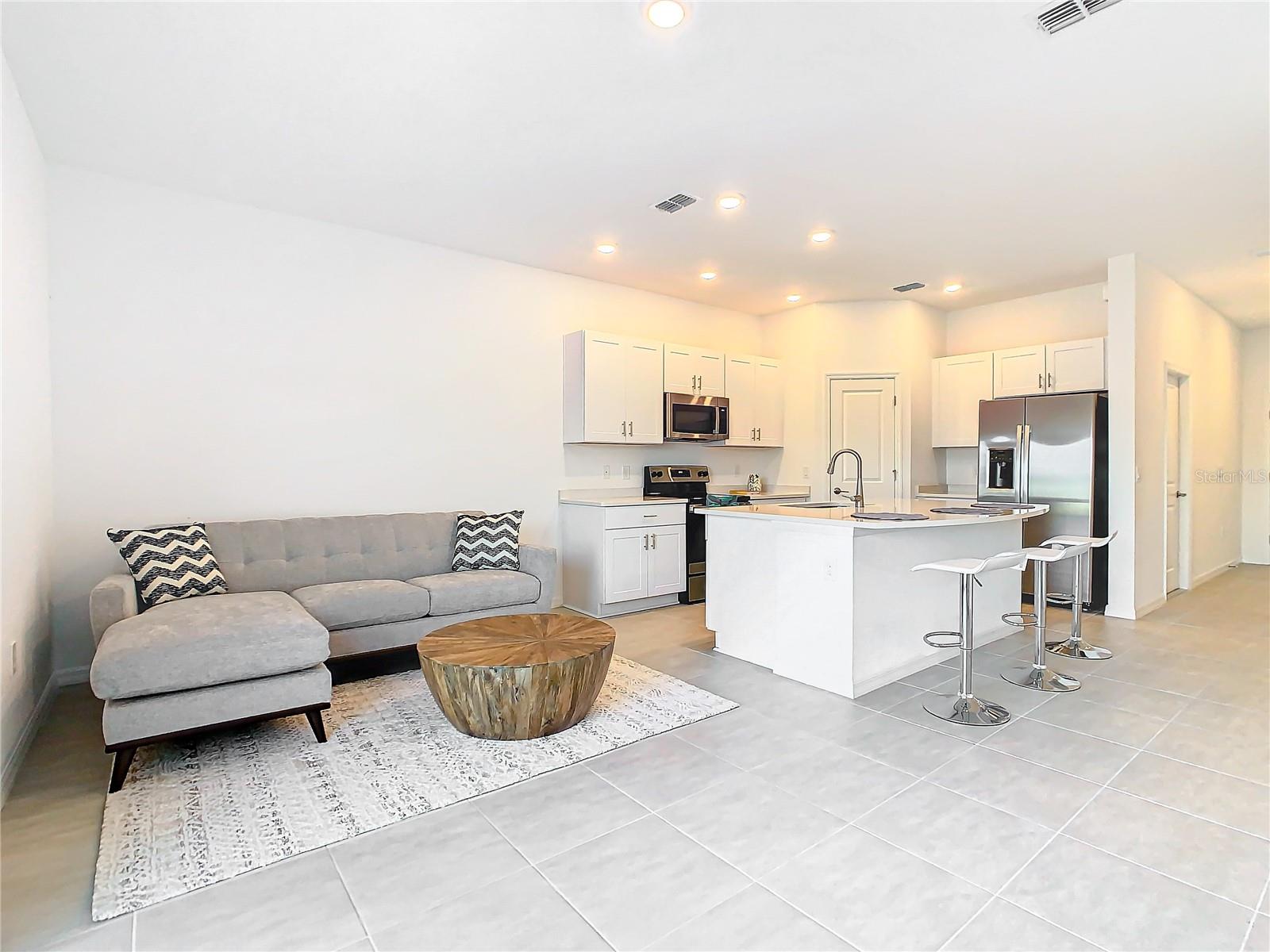 BELLALAGO POD G TWNHMS - Residential Lease