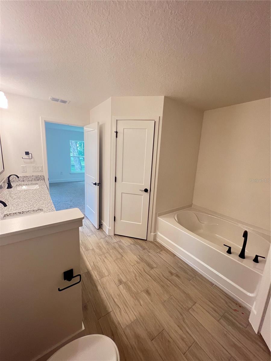 HILL COUNTRY ESTATES - Residential