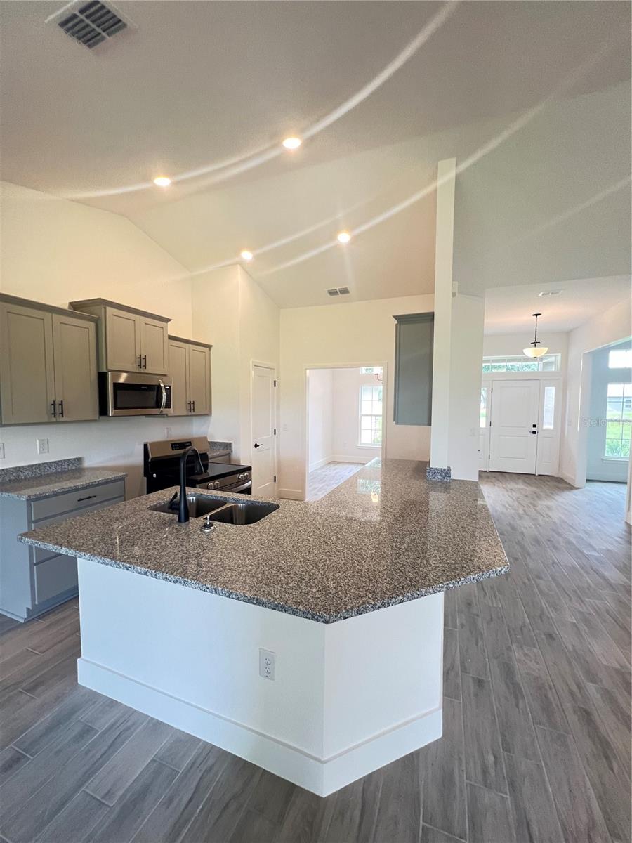 HILL COUNTRY ESTATES - Residential