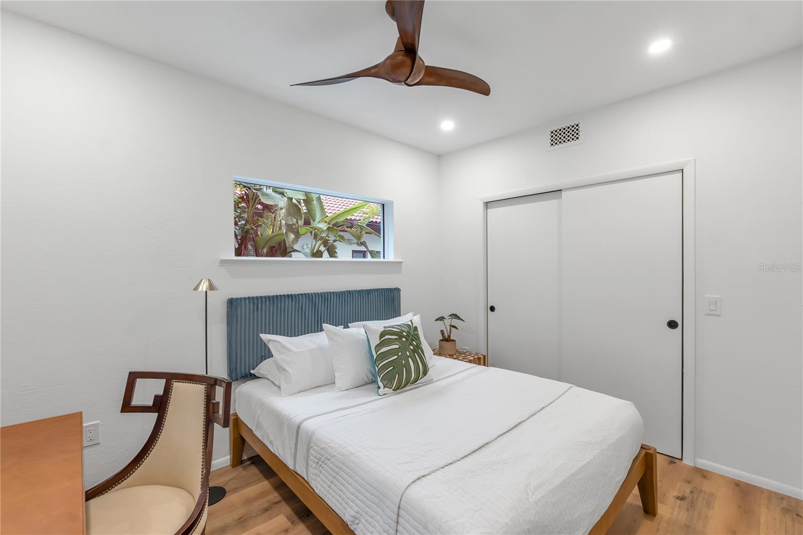 LOT 13 & W 25 FT OF LOT 15 BLK C DESOTA PARK - Residential