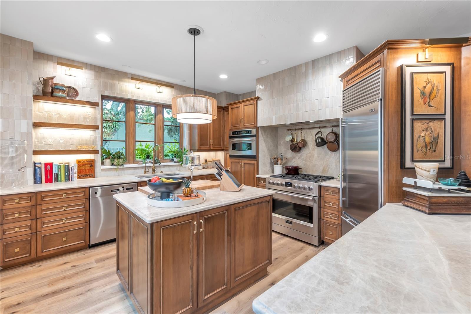 LOT 13 & W 25 FT OF LOT 15 BLK C DESOTA PARK - Residential