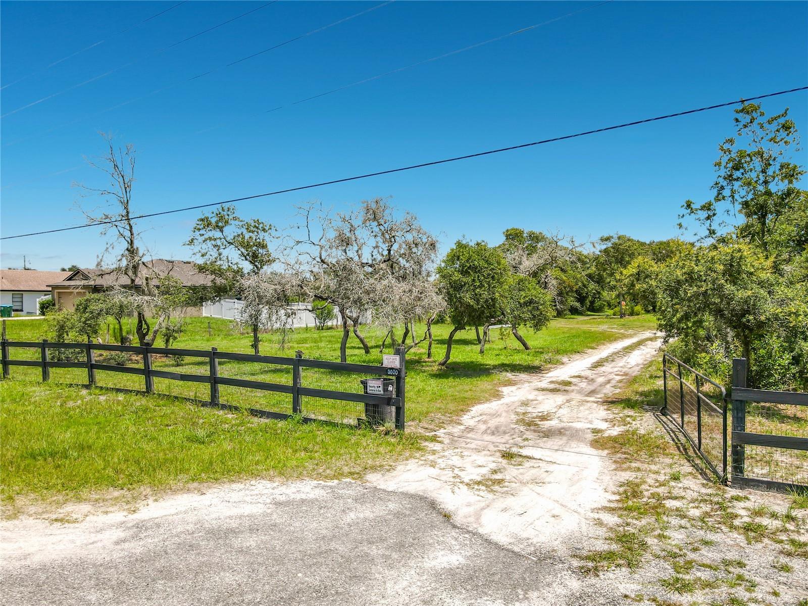 LEXINGTON TRLS - Residential