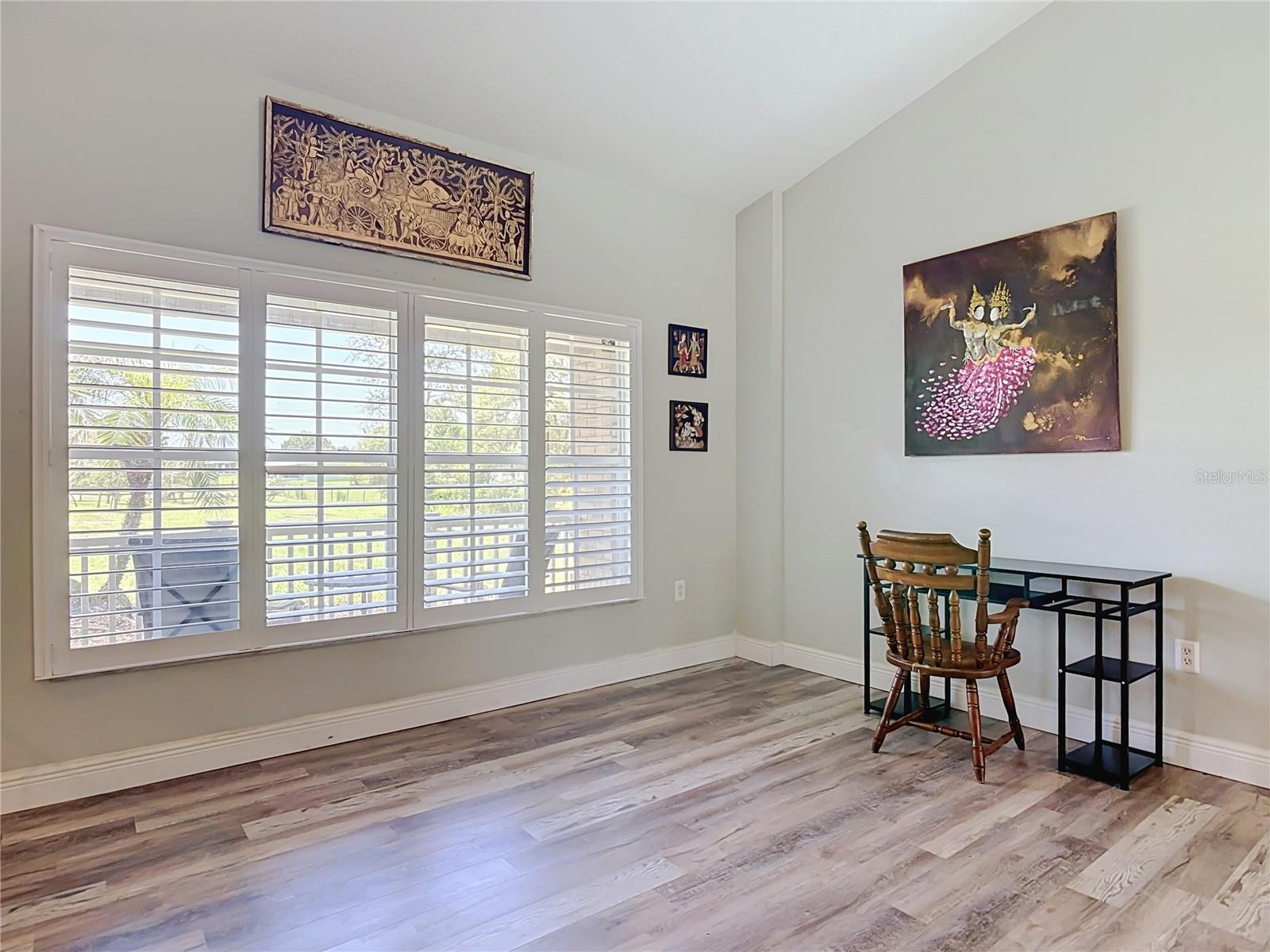 LEXINGTON TRLS - Residential