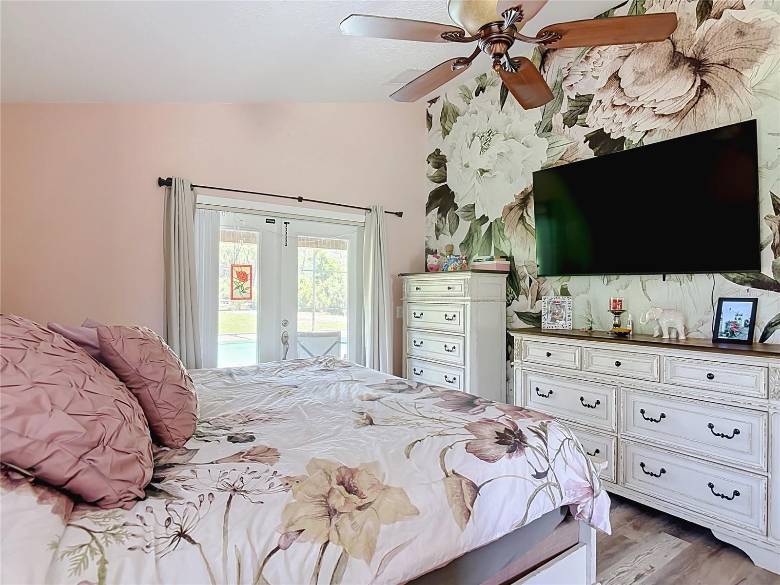 LEXINGTON TRLS - Residential