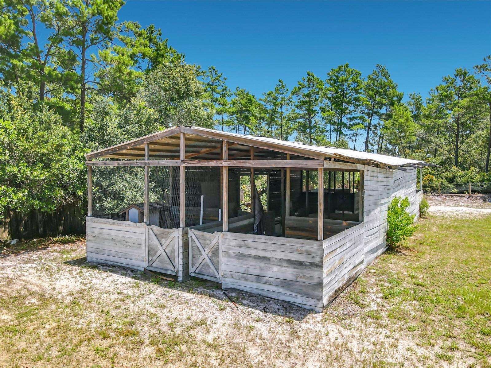 LEXINGTON TRLS - Residential