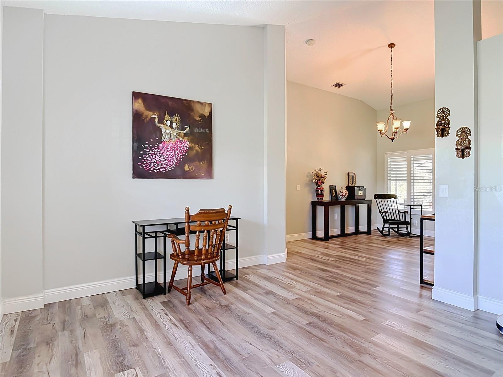 LEXINGTON TRLS - Residential