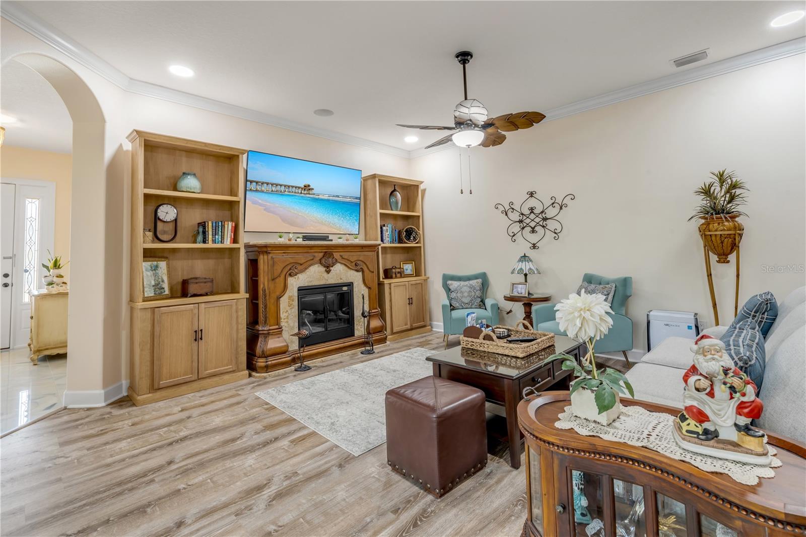 TIFFANY HOMES AT VENETIAN BAY - Residential
