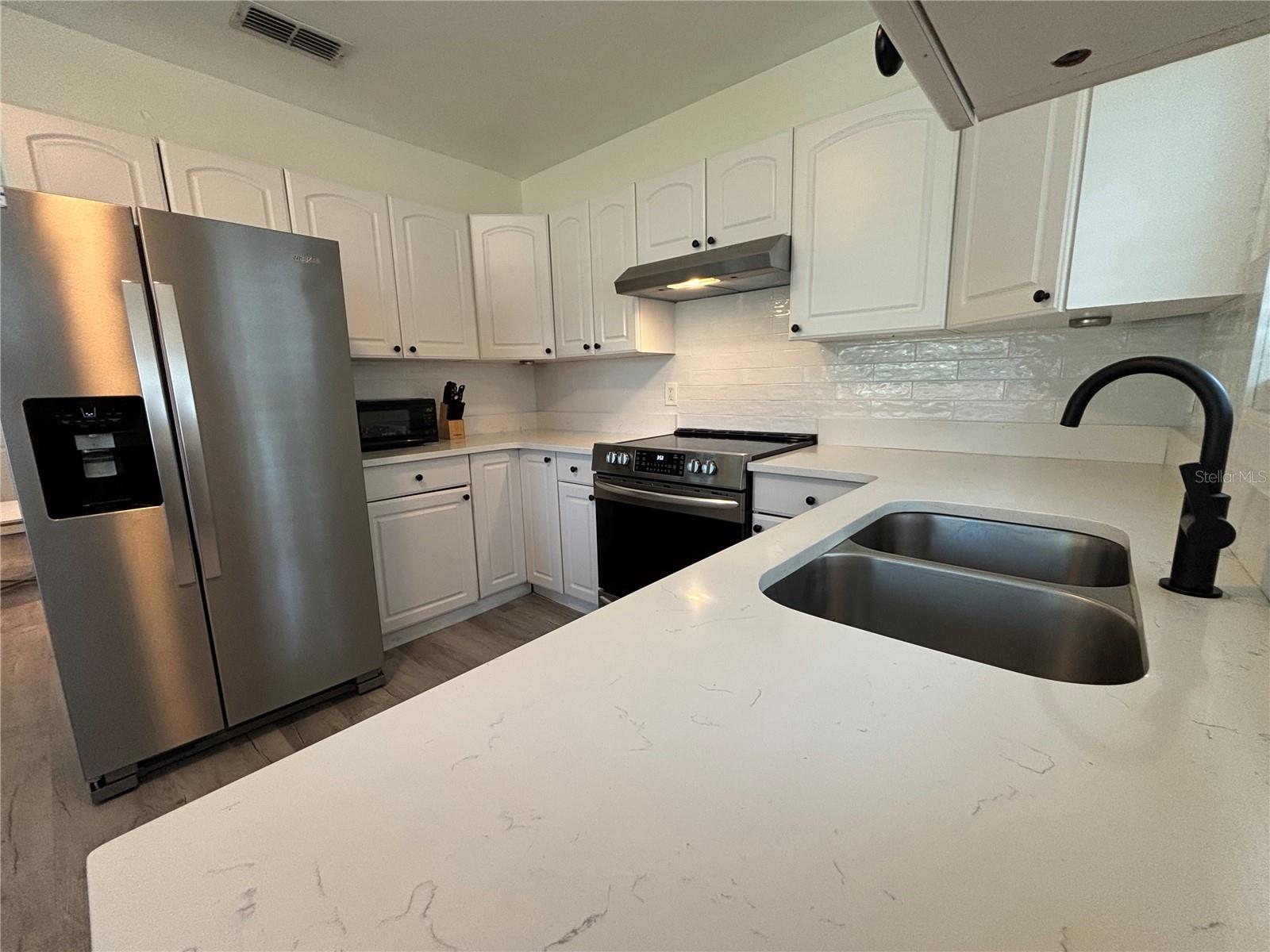 FRANKLIN HEIGHTS - Residential Lease