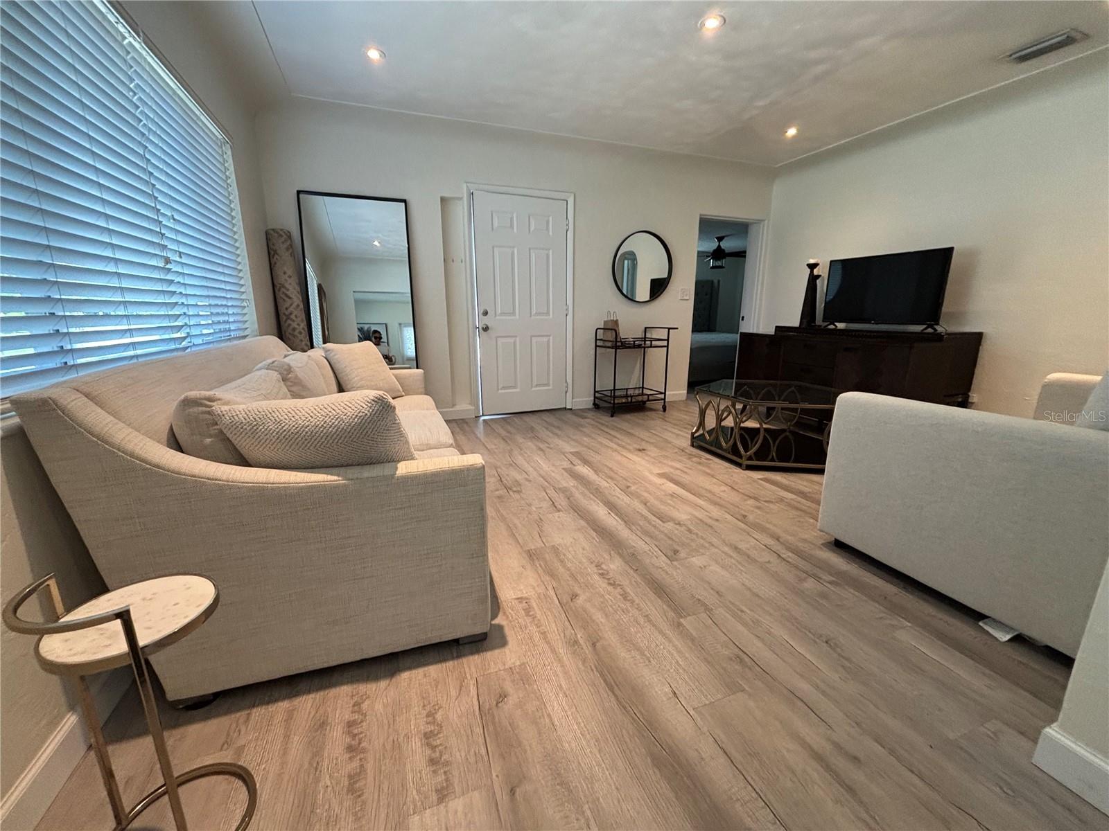 FRANKLIN HEIGHTS - Residential Lease