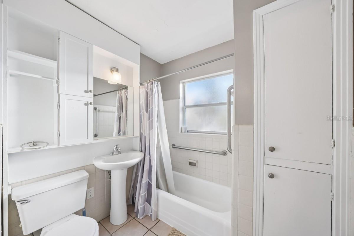 HILLDALE HEIGHTS OF BRANDON - Residential
