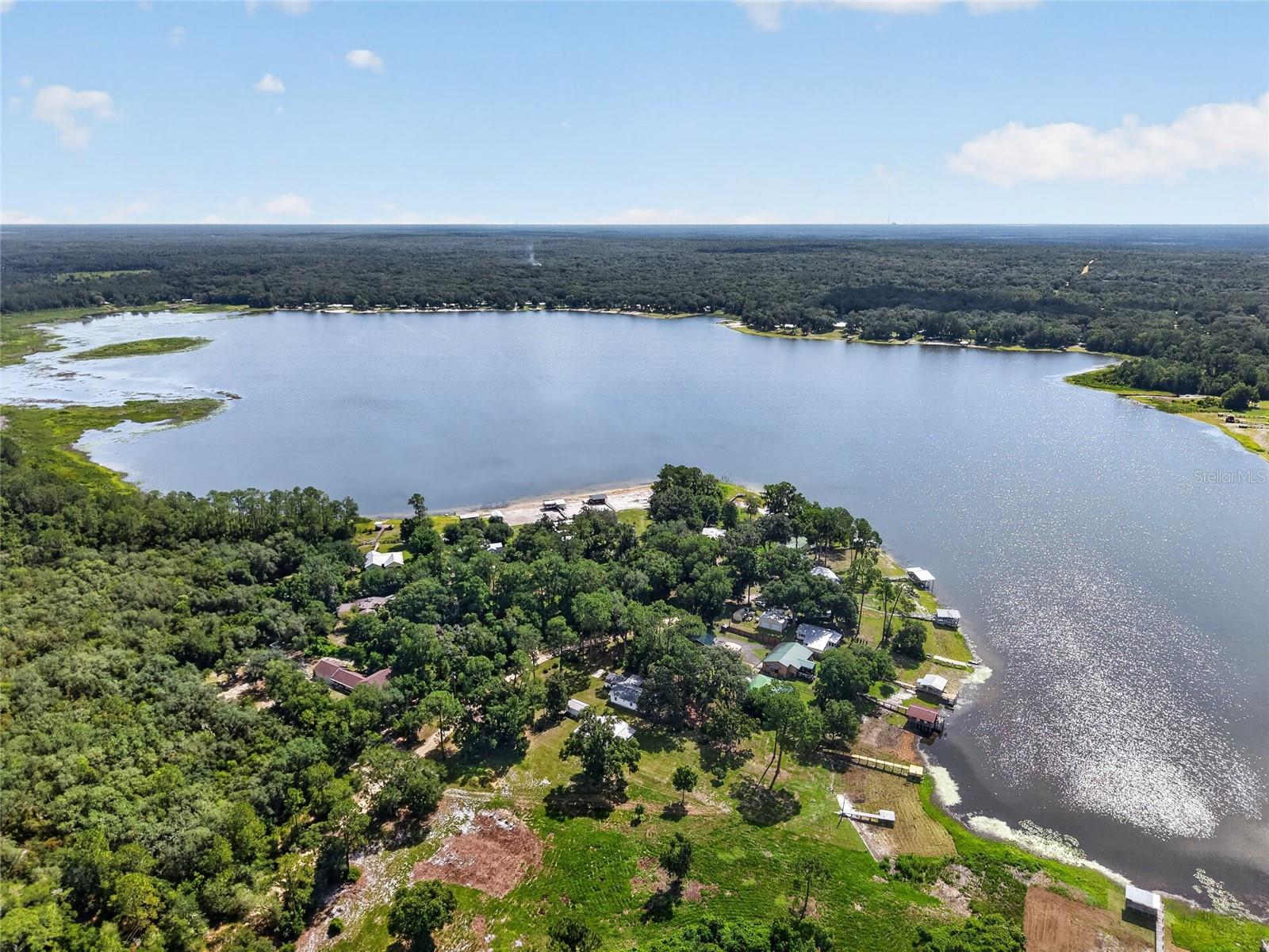 GRANDIN LAKE SHORES - Residential