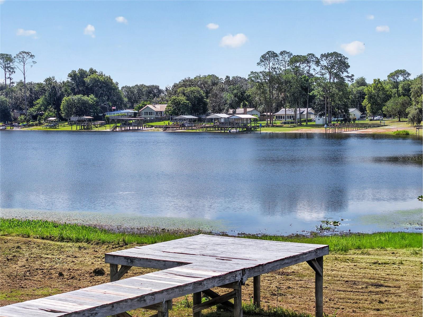 GRANDIN LAKE SHORES - Residential