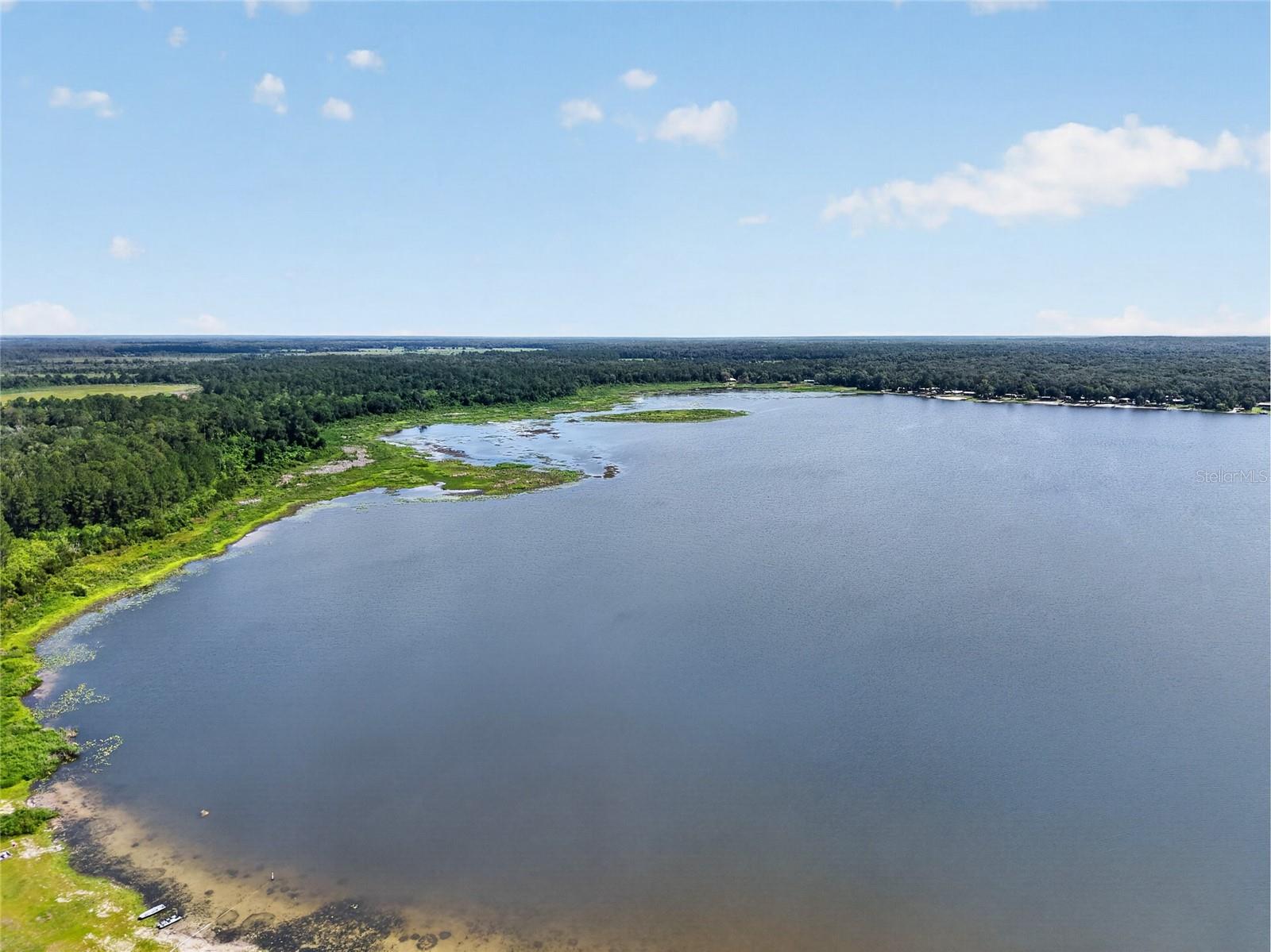 GRANDIN LAKE SHORES - Residential