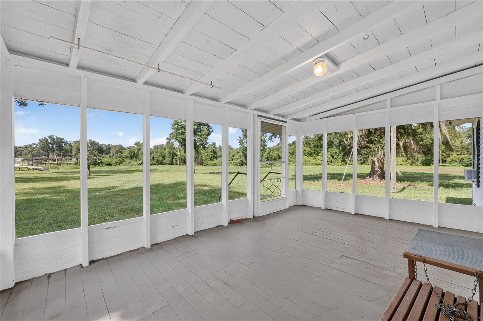 GRANDIN LAKE SHORES - Residential
