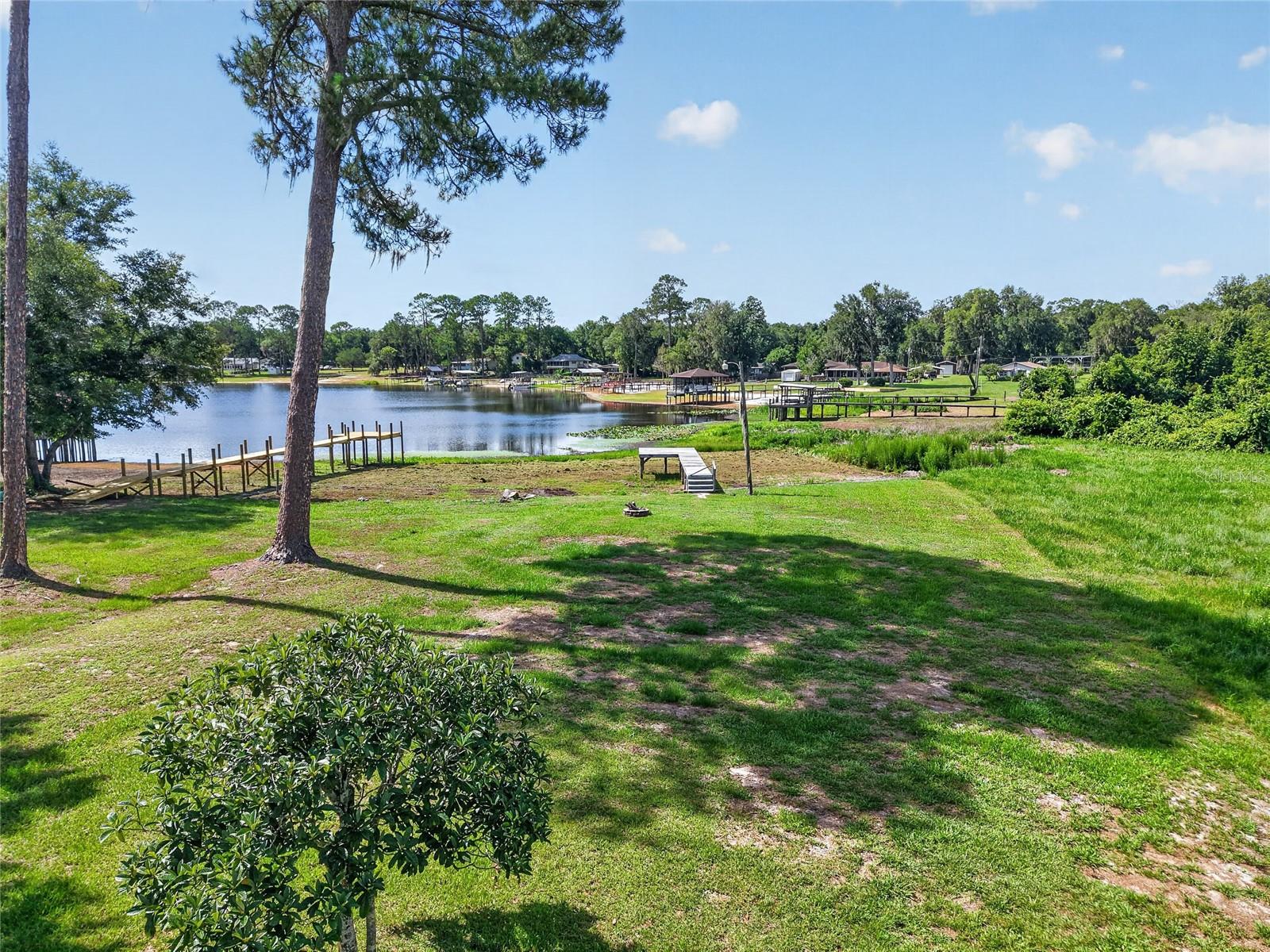 GRANDIN LAKE SHORES - Residential