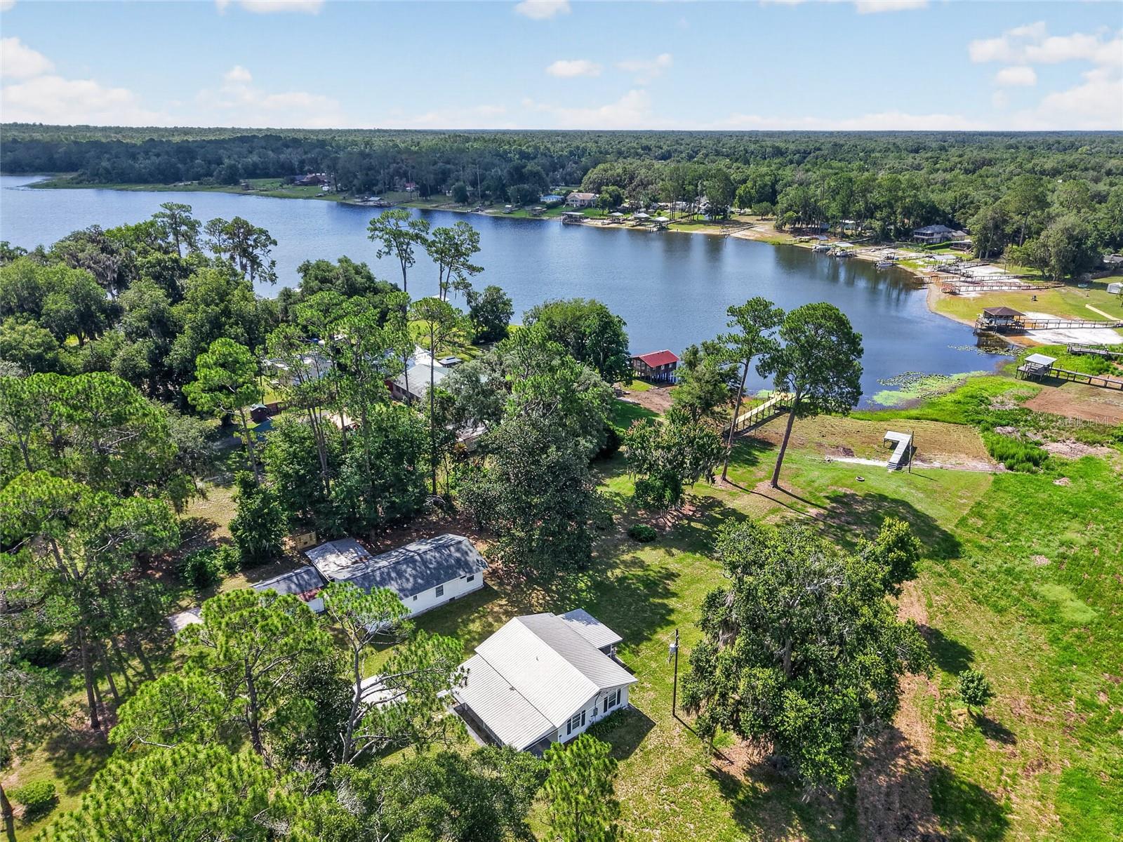 GRANDIN LAKE SHORES - Residential