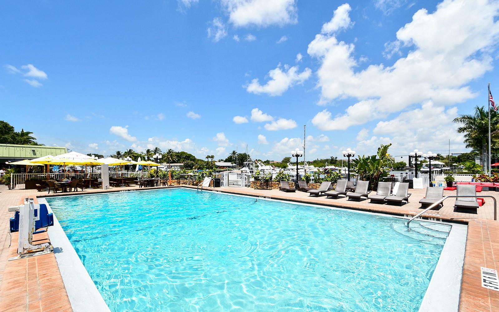 SARASOTA CAY CLUB CONDO - Residential