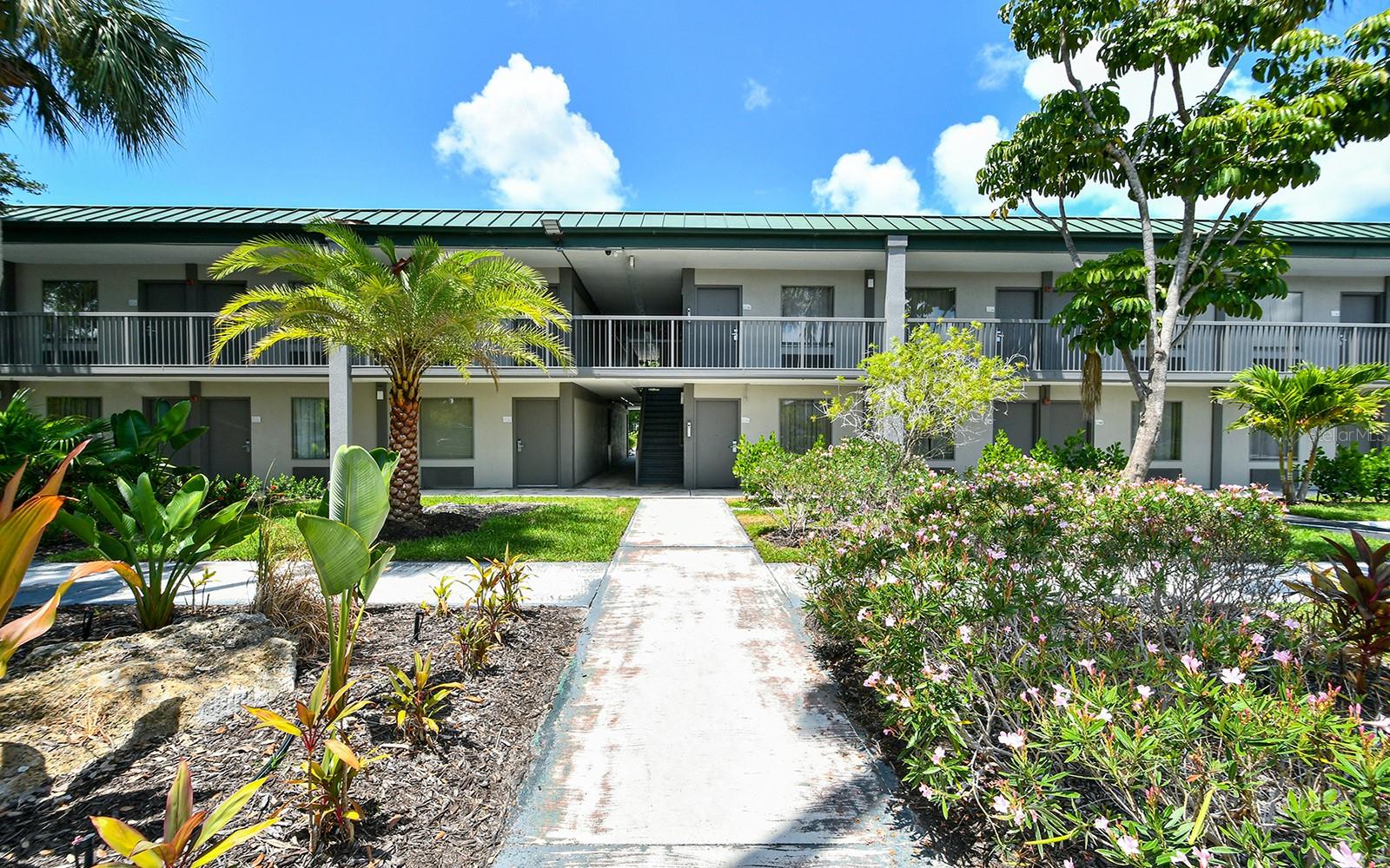 SARASOTA CAY CLUB CONDO - Residential