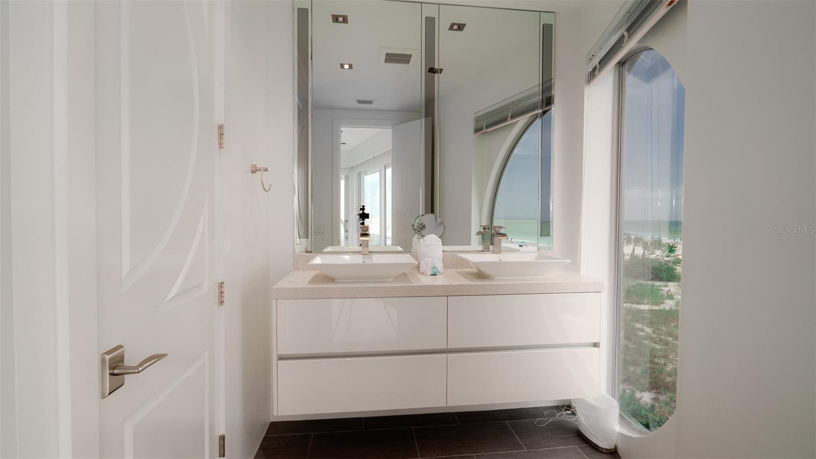 ANNA MARIA BEACH SUB FIRST ADD - Residential