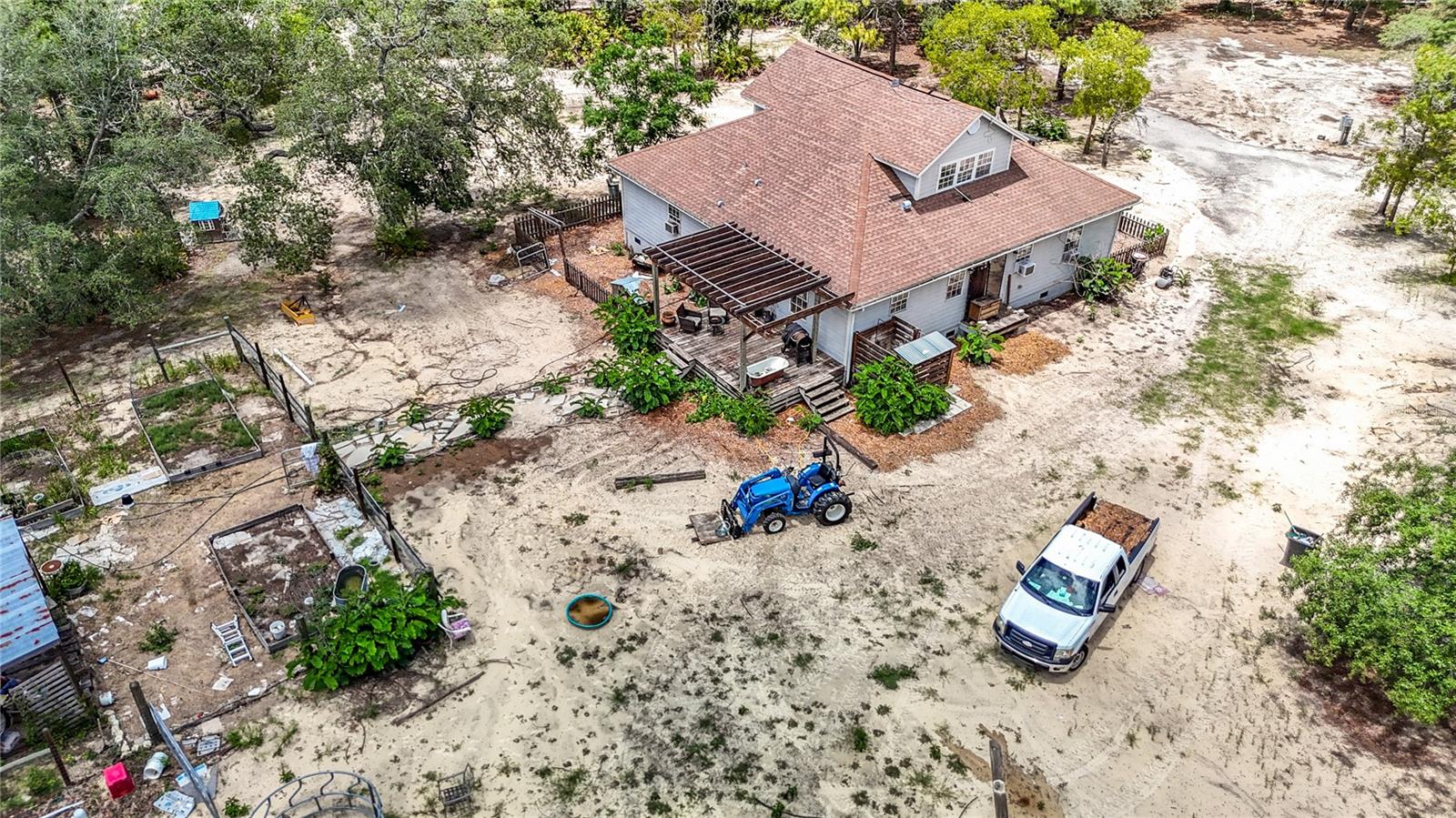 ACREAGE - Residential