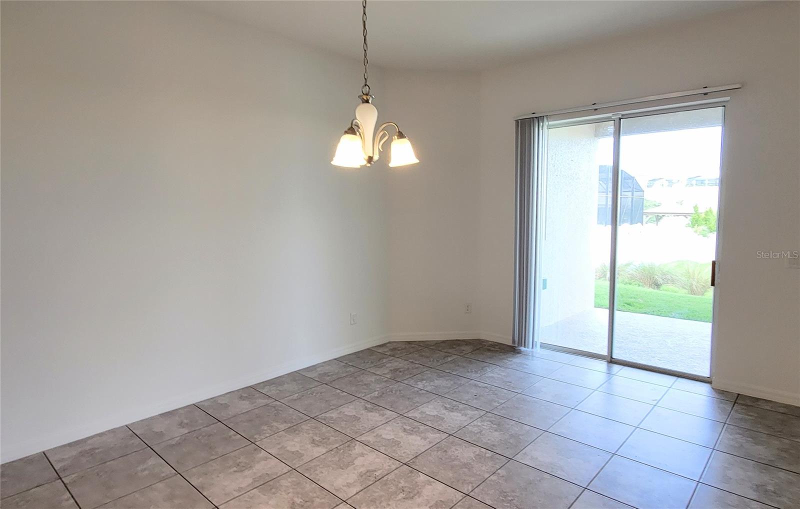 MAGNOLIA AT WESTSIDE - Residential Lease