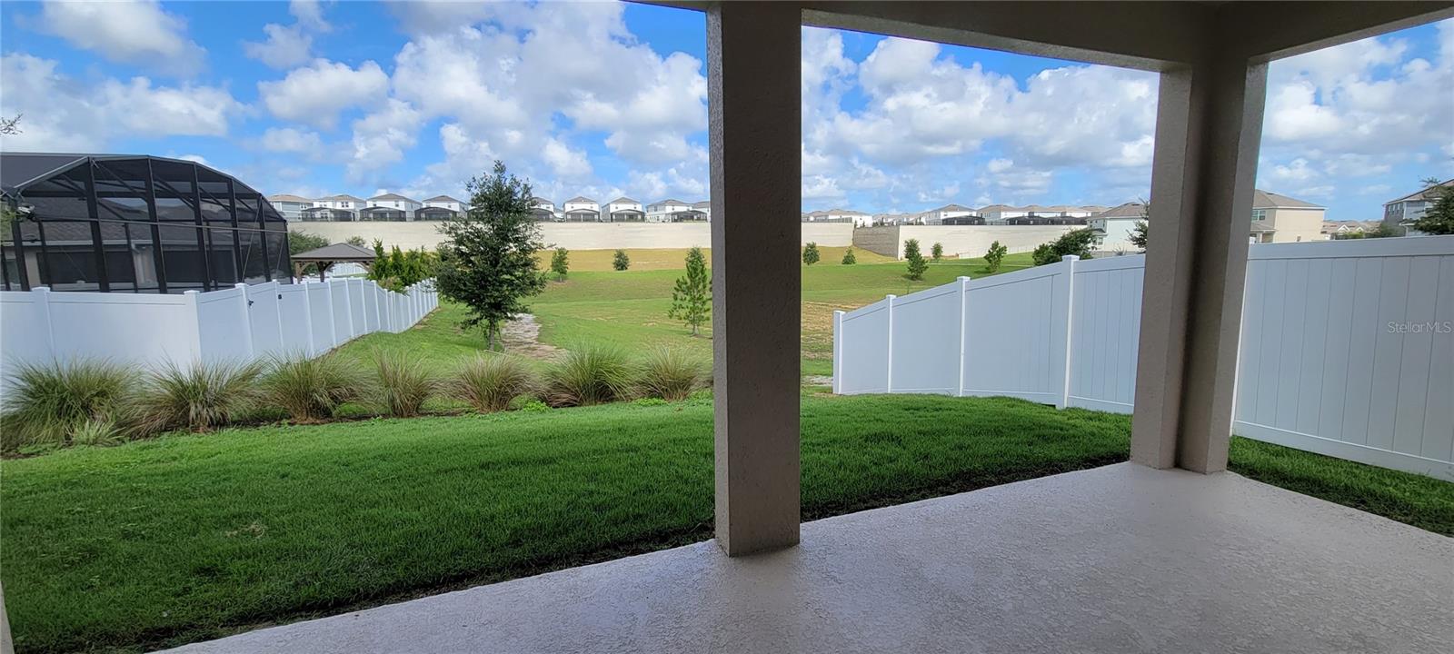 MAGNOLIA AT WESTSIDE - Residential Lease