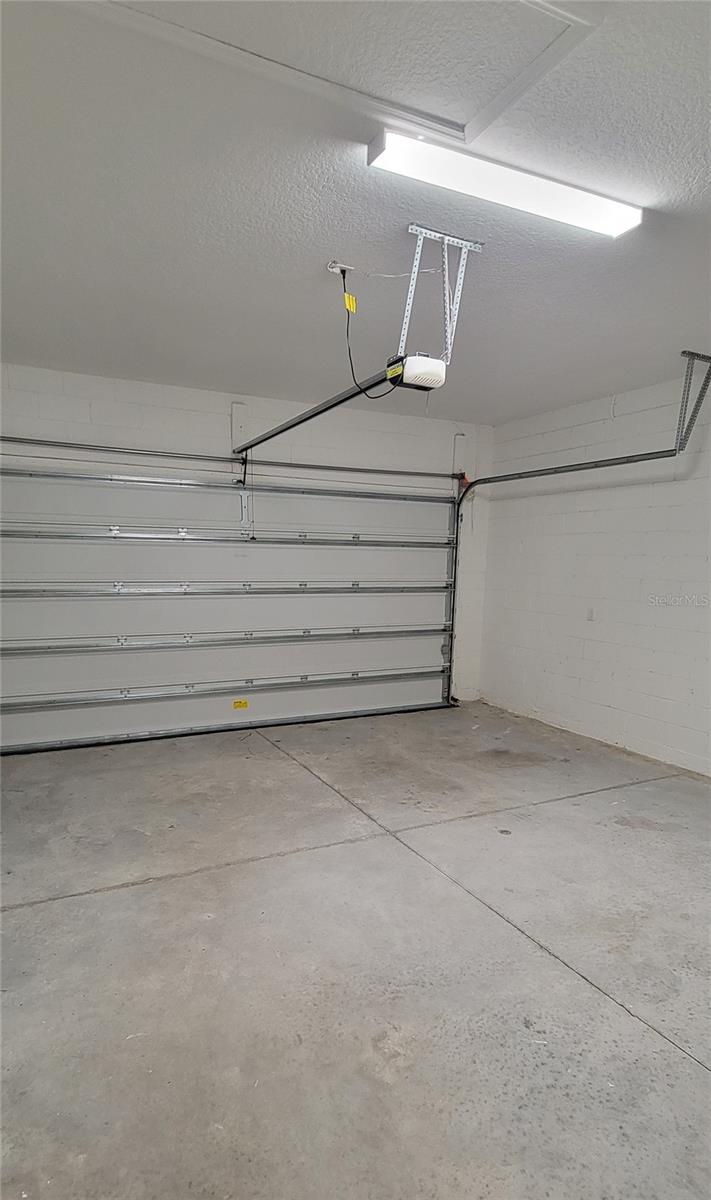 MAGNOLIA AT WESTSIDE - Residential Lease