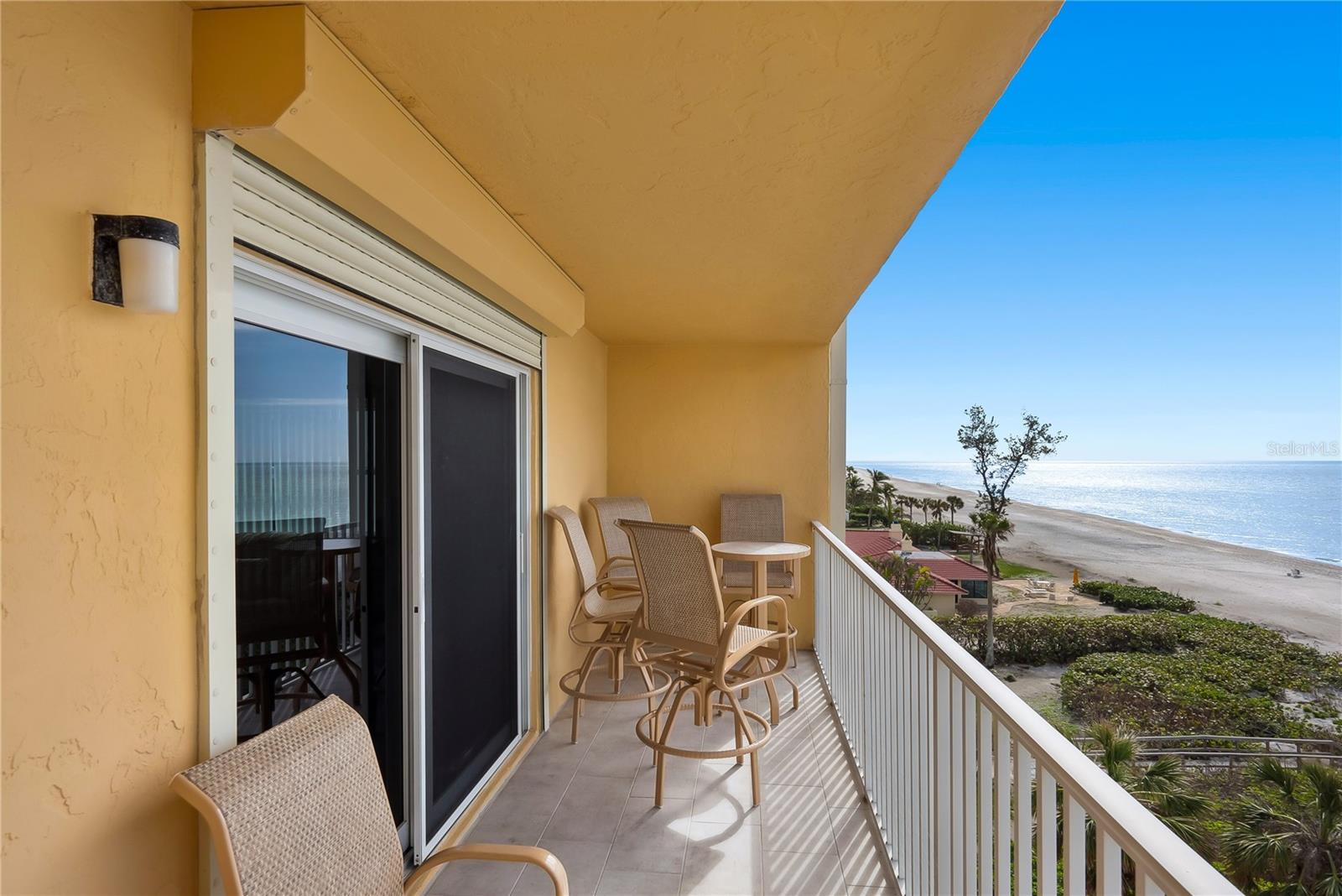 LONGBOAT BEACH HOUSE - Residential