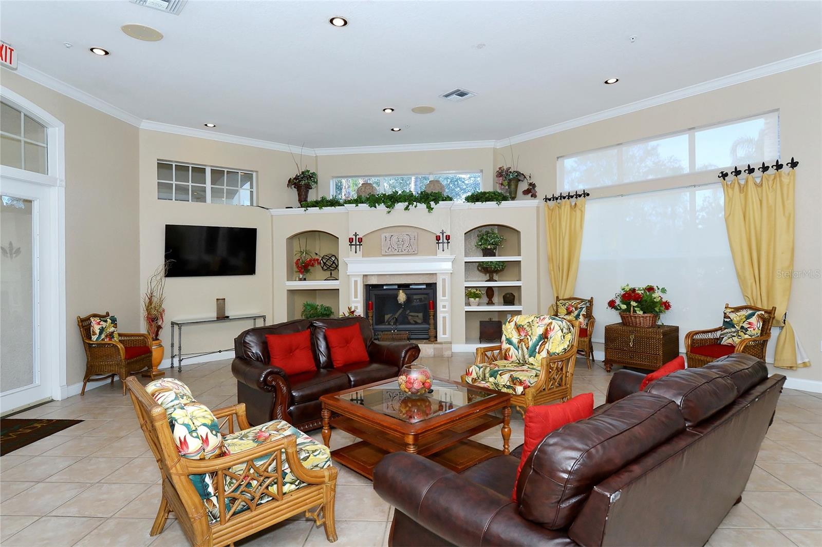 SERENADE ON PALMER RANCH - Residential