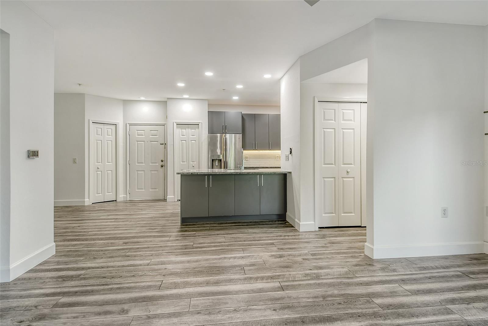 SERENADE ON PALMER RANCH - Residential