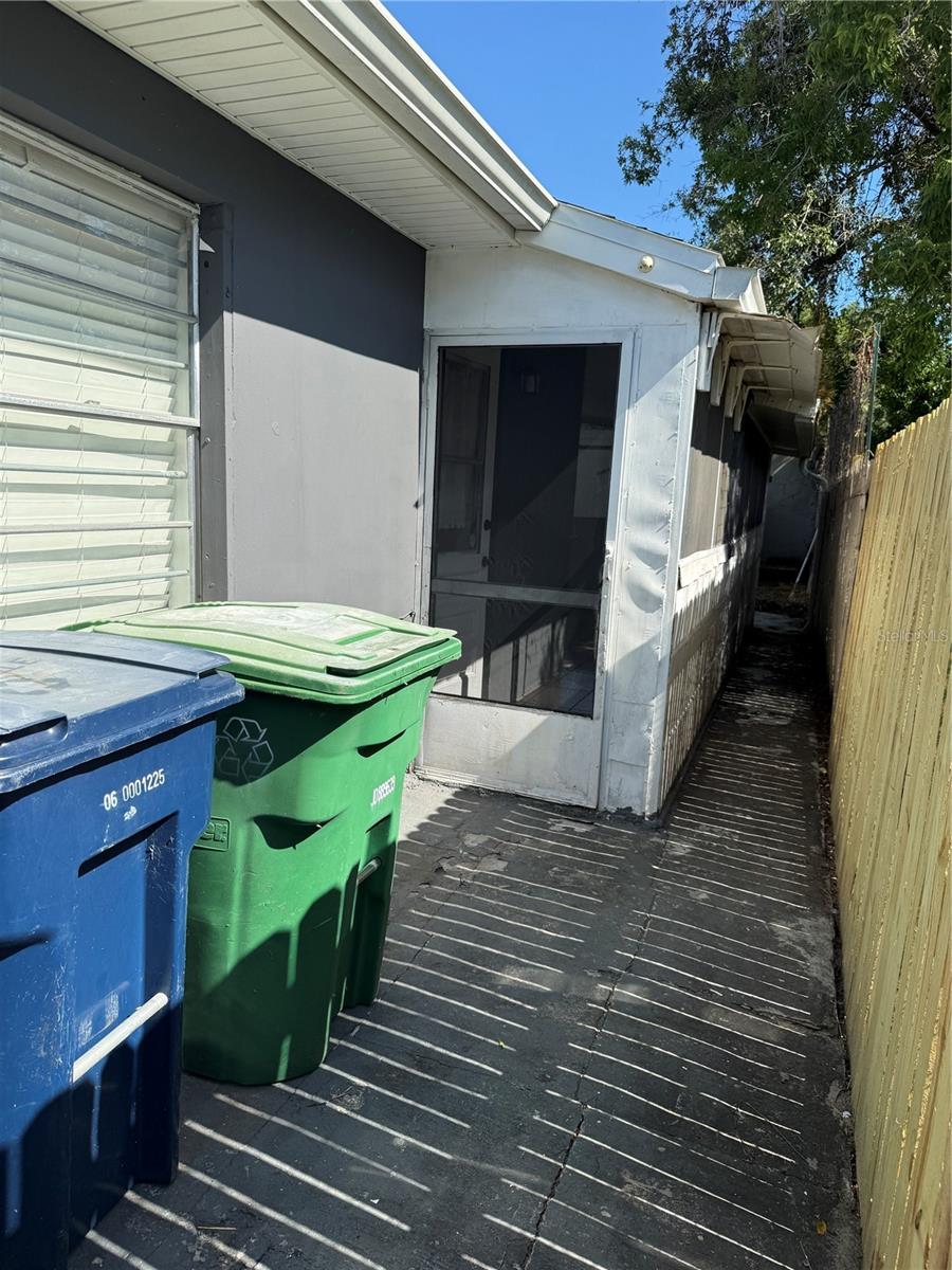 SPRING HILL ADD CORR - Residential