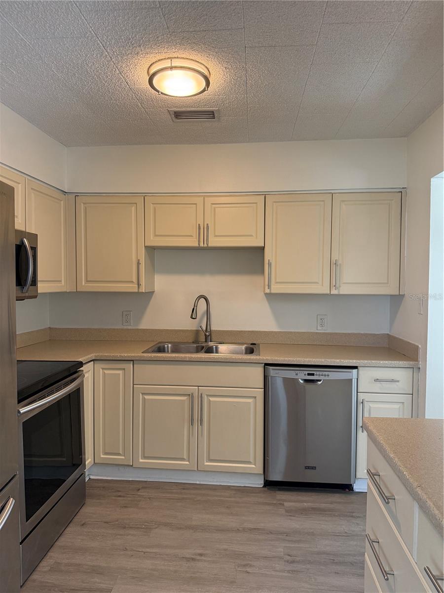 SPRING HILL ADD CORR - Residential