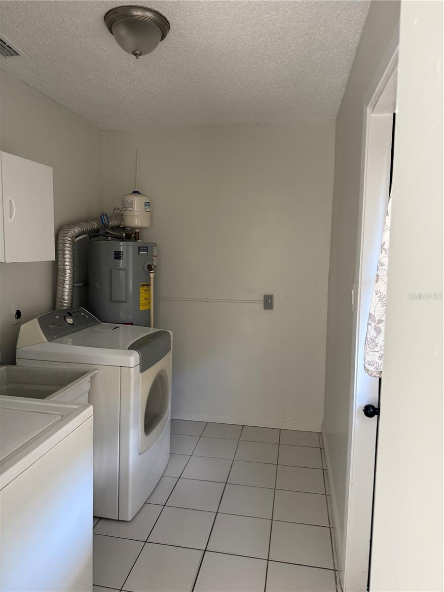 SPRING HILL ADD CORR - Residential