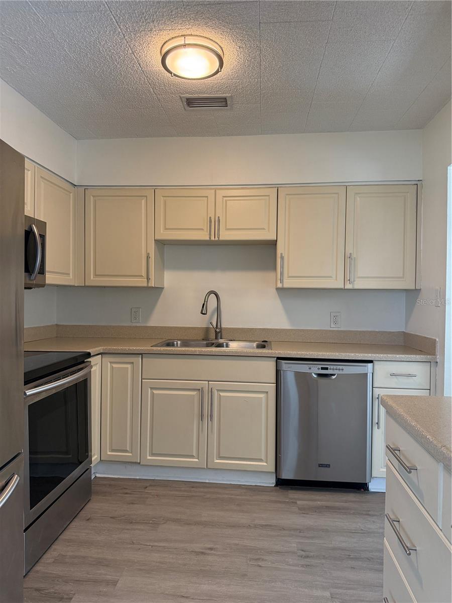 SPRING HILL ADD CORR - Residential