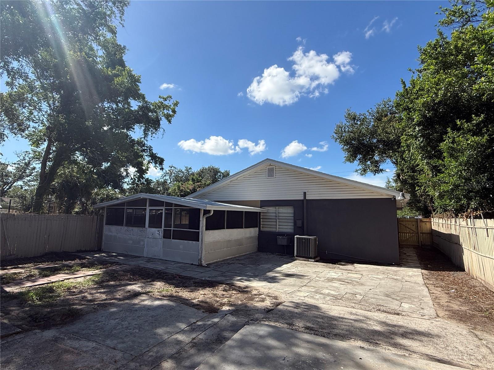 SPRING HILL ADD CORR - Residential