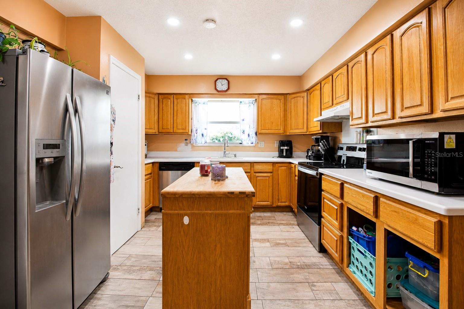 SILVER SPRINGS SHORES UNIT NO 57 - Residential