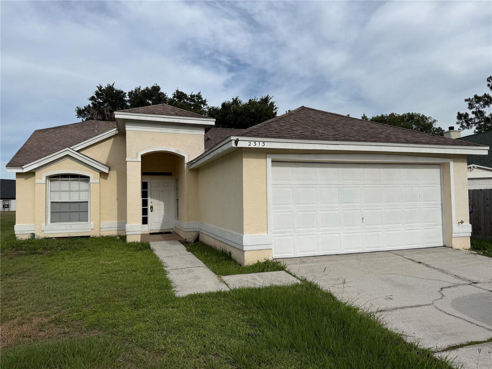 RIO PINAR LAKES UNIT 4 - Residential