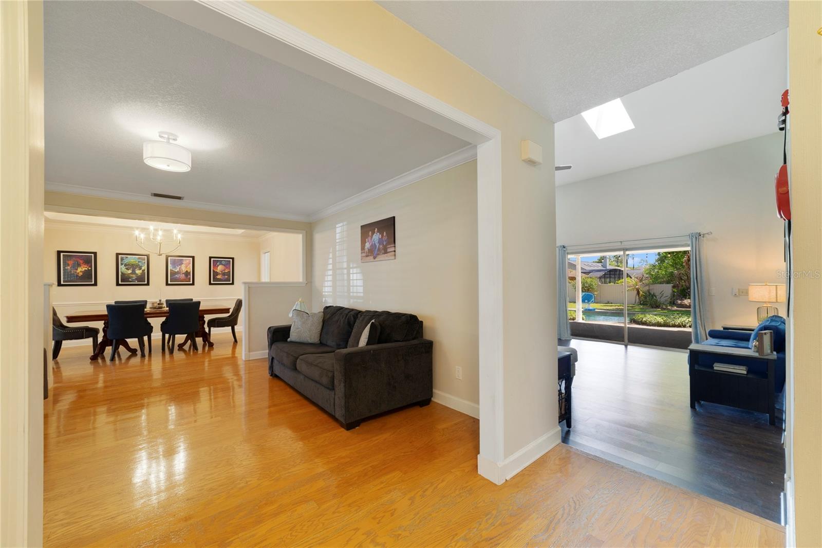 WILLOW RUN - Residential