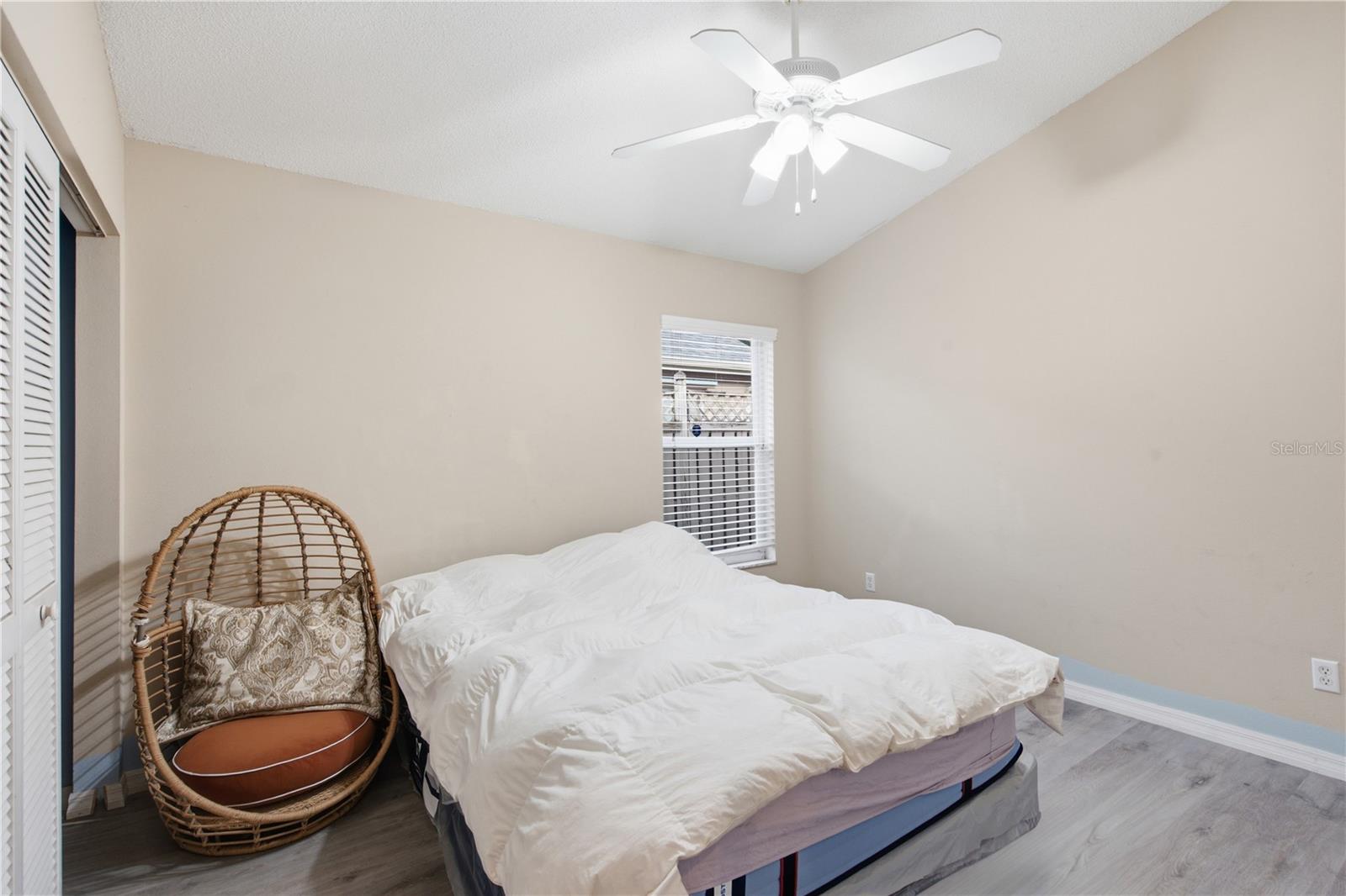 GULF GATE GLEN - Residential