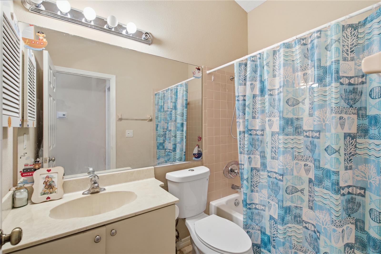 GULF GATE GLEN - Residential
