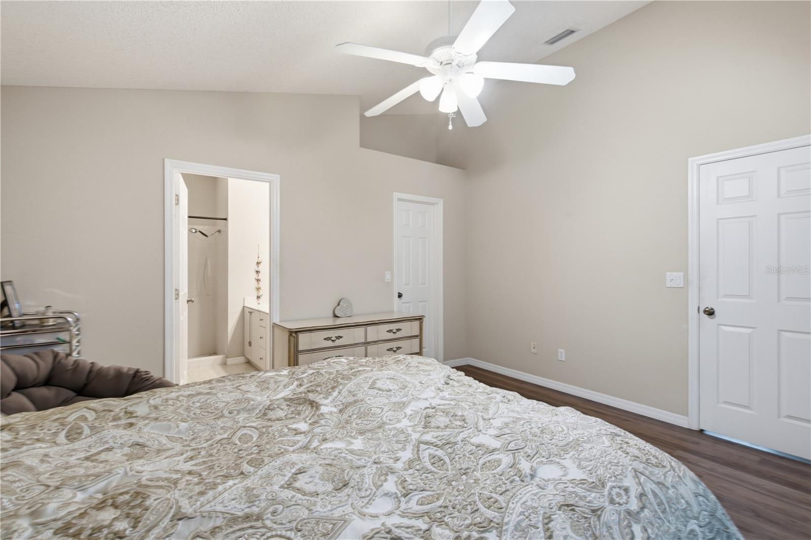 GULF GATE GLEN - Residential