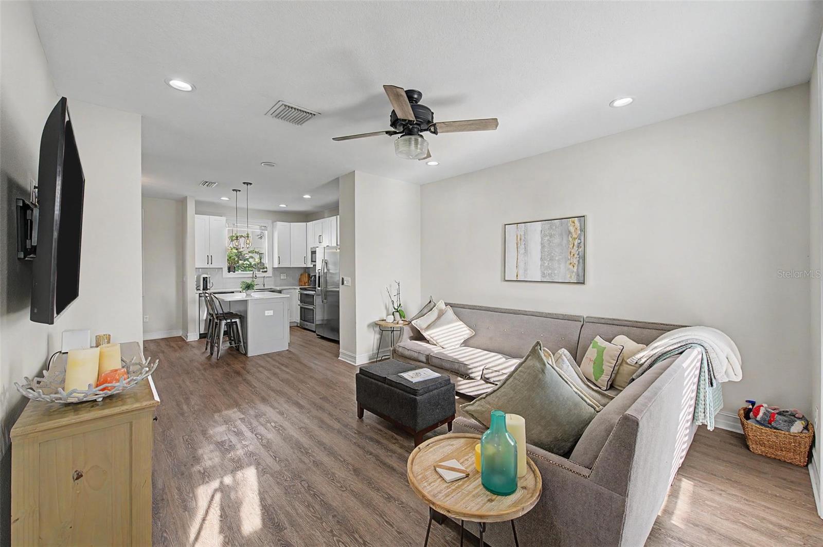 MORGAN STREET TOWNHOMES - Residential