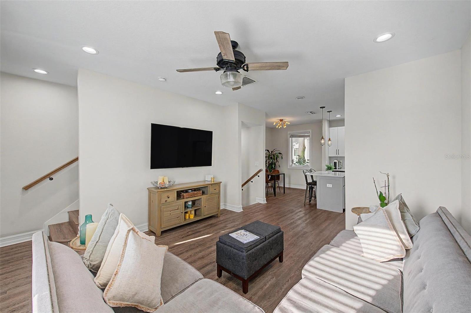 MORGAN STREET TOWNHOMES - Residential