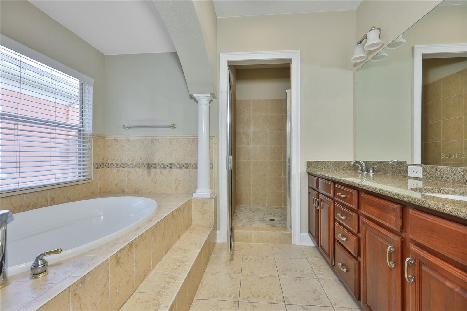 HEMINGWAY ESTATES PH 1-A - Residential Lease