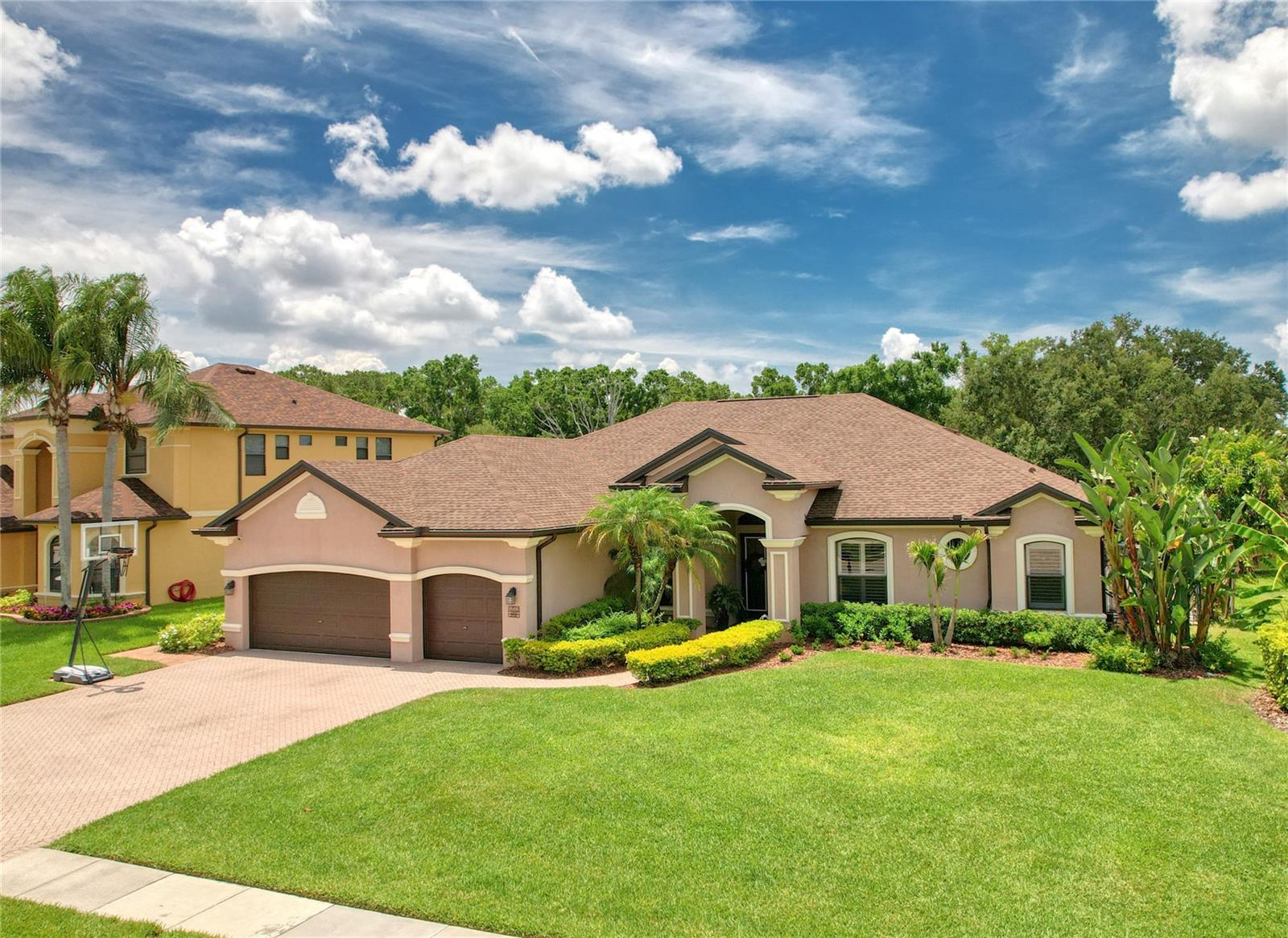 NINE EAGLES UNIT ONE SEC I - Residential