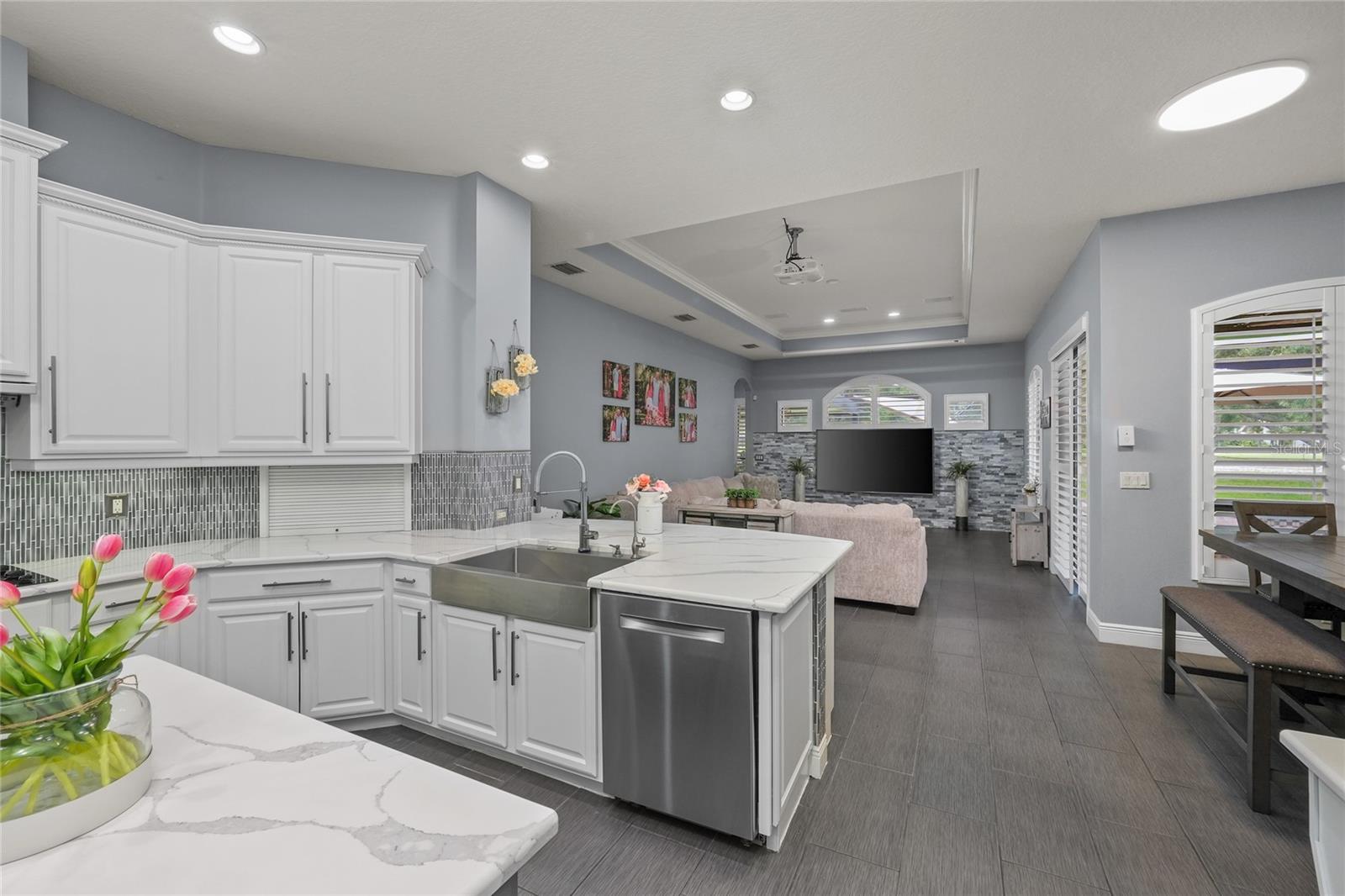 NINE EAGLES UNIT ONE SEC I - Residential