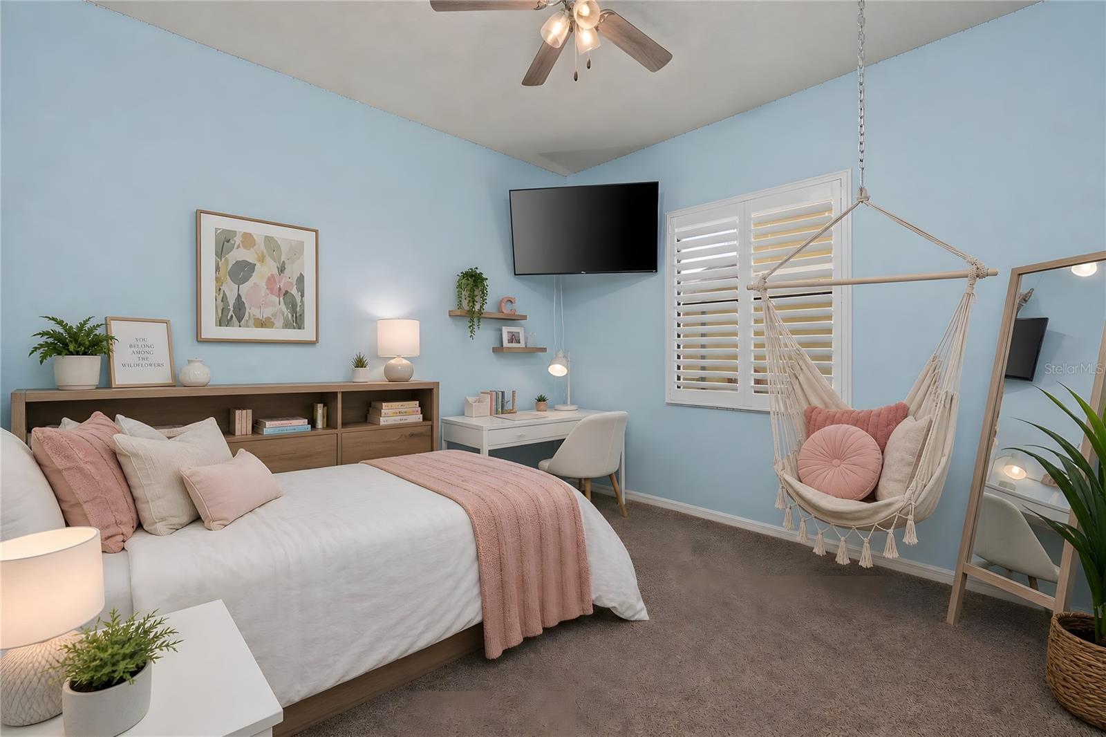 NINE EAGLES UNIT ONE SEC I - Residential