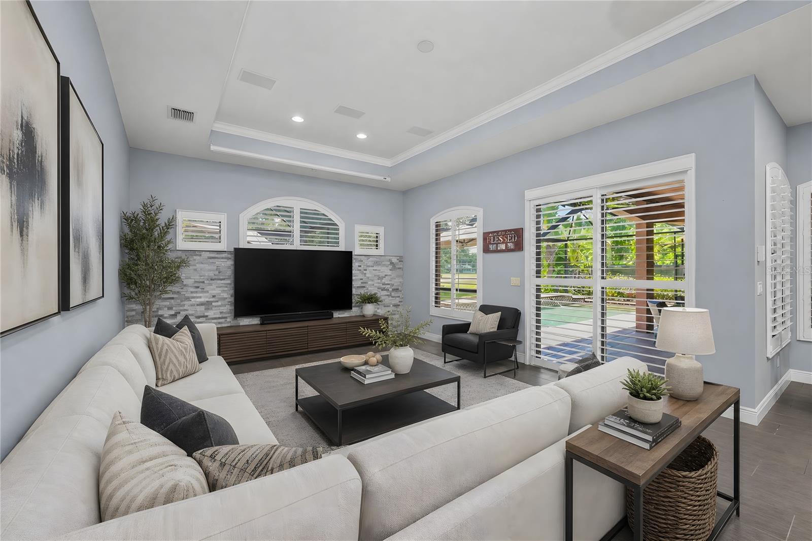 NINE EAGLES UNIT ONE SEC I - Residential