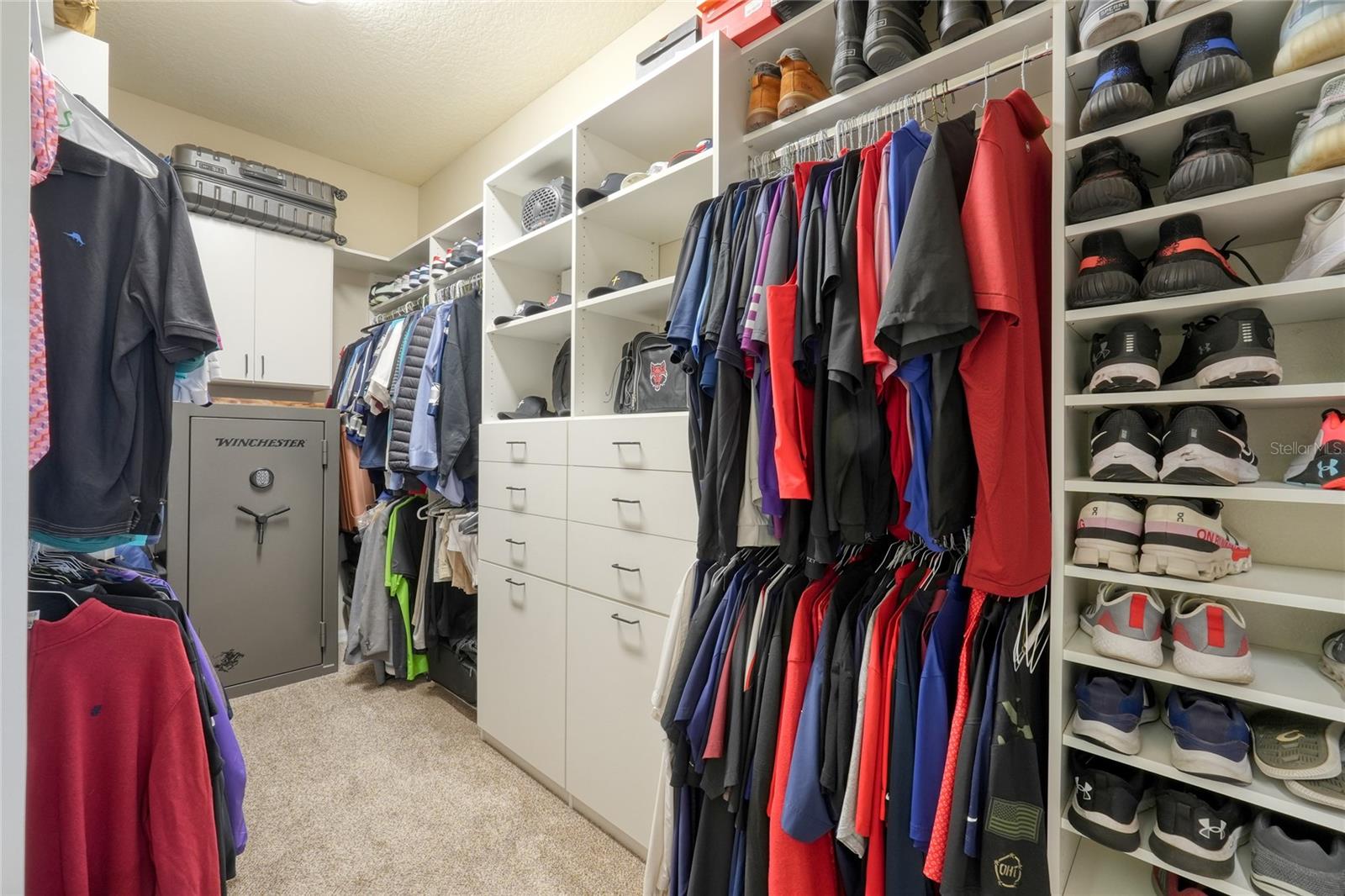 NINE EAGLES UNIT ONE SEC I - Residential
