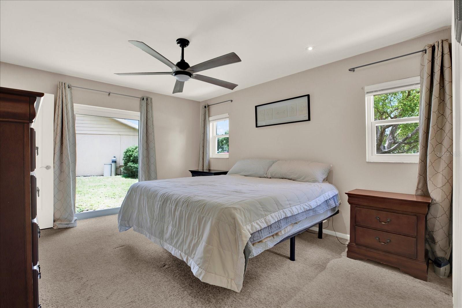 SHADOW LAKE ESTATES - Residential